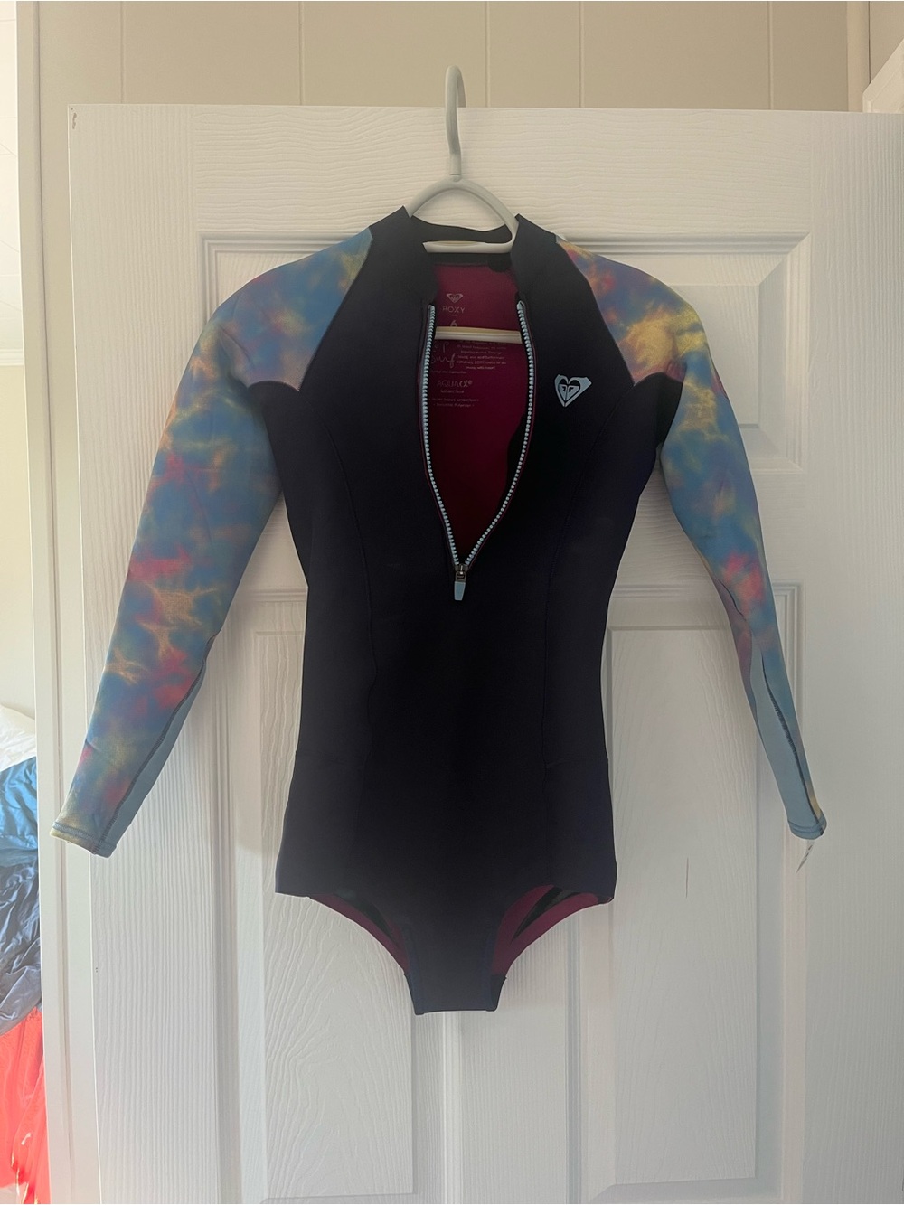 Roxy Pink and Black Long Sleeve Front-Zip Surf Suit
